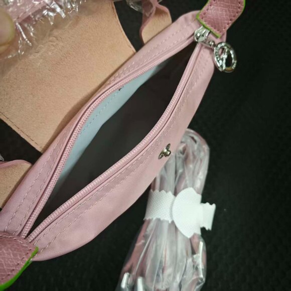 Practical Sweet Pink Longchamp Mini Bag with Pop of Green - Picture 5 of 6